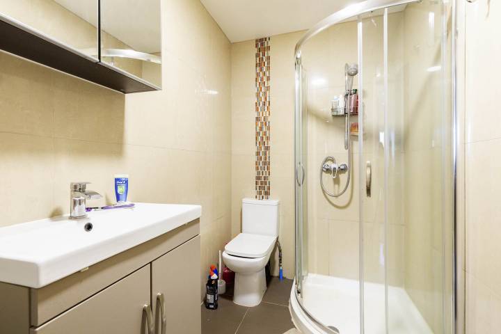 Modern Apartment Hendon Way, Cricklewood 